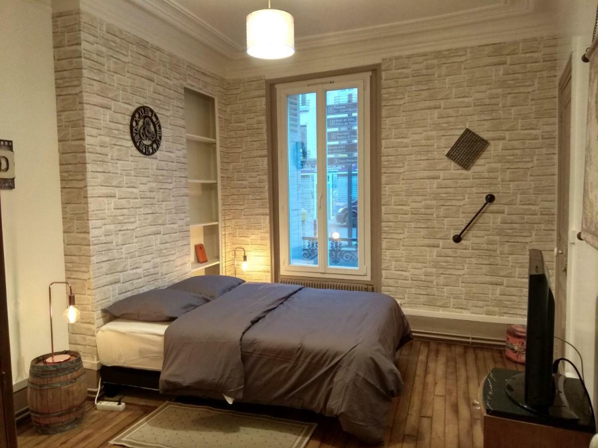 Chic Apart In Paris Apartment Saint-Denis  Ngoại thất bức ảnh